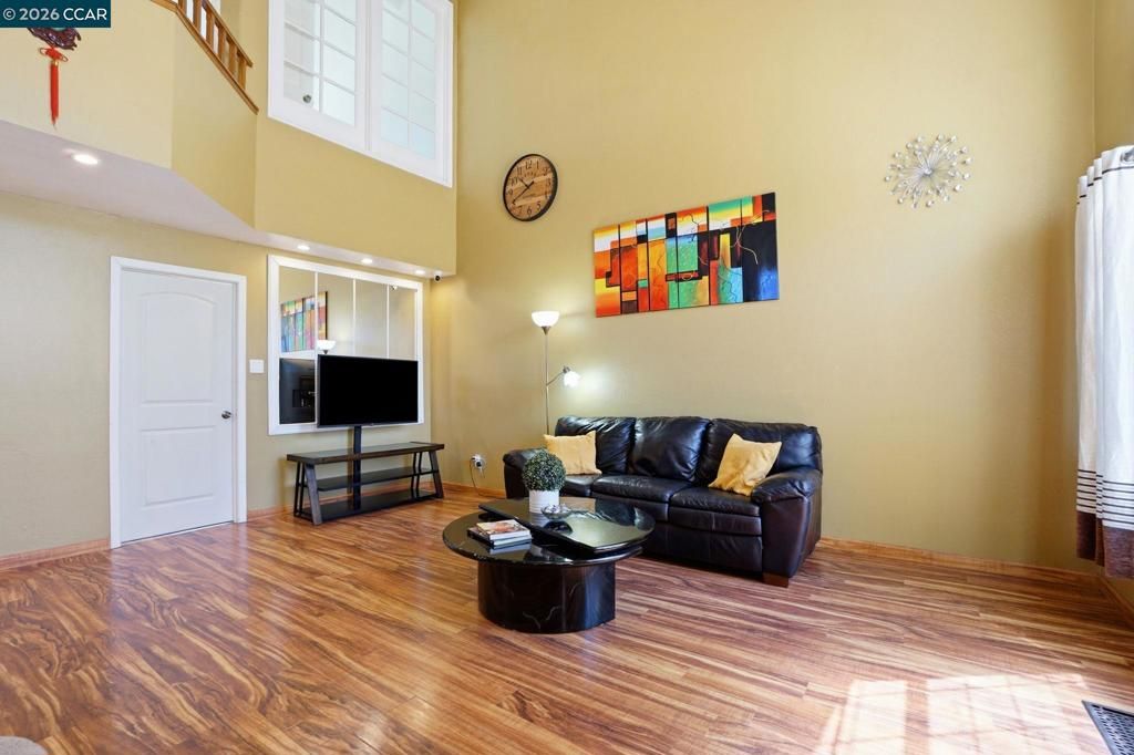 Image 5 of property listing at 1602 Mellowood St, Pittsburg, CA 94565