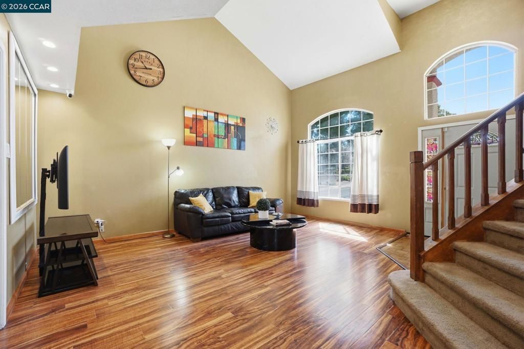 Image 8 of property listing at 1602 Mellowood St, Pittsburg, CA 94565