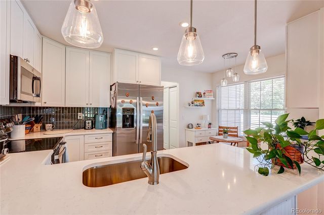2416 S Vaughn Way A, Aurora, CO 80014