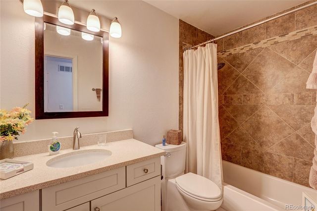 2416 S Vaughn Way A, Aurora, CO 80014