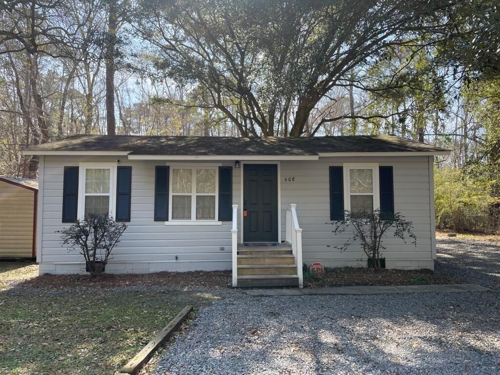 408 Miles Jamison Road, Summerville, SC 29485