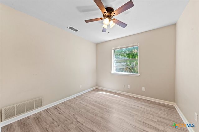 1110 Cummings Avenue, Copperas Cove, TX 76522