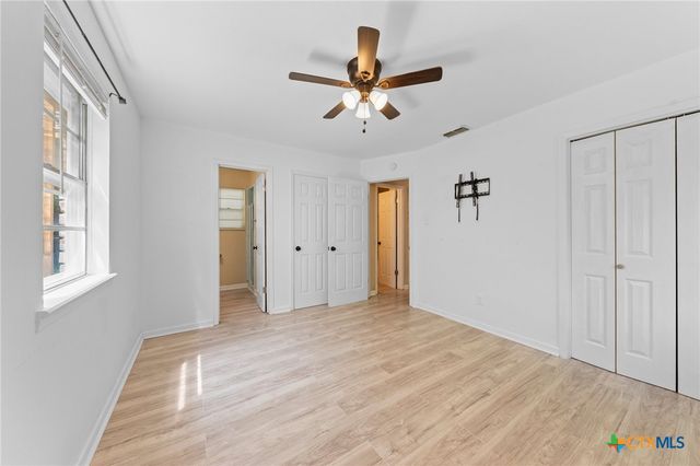 1110 Cummings Avenue, Copperas Cove, TX 76522