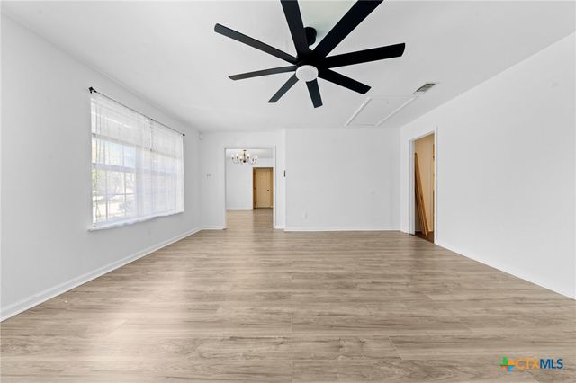 1110 Cummings Avenue, Copperas Cove, TX 76522