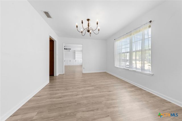 1110 Cummings Avenue, Copperas Cove, TX 76522