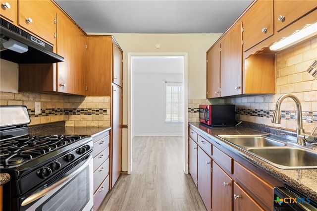 1110 Cummings Avenue, Copperas Cove, TX 76522