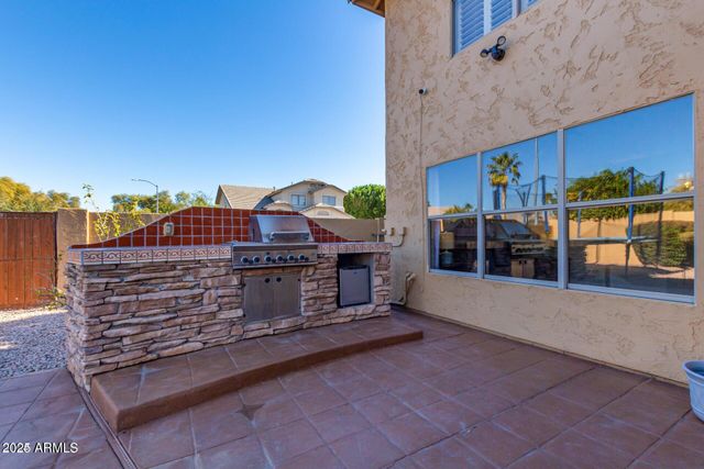 6356 W Adobe Drive, Glendale, AZ 85308