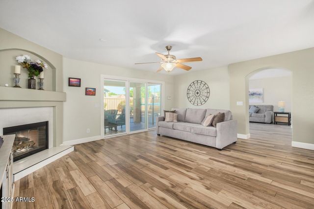 6356 W Adobe Drive, Glendale, AZ 85308