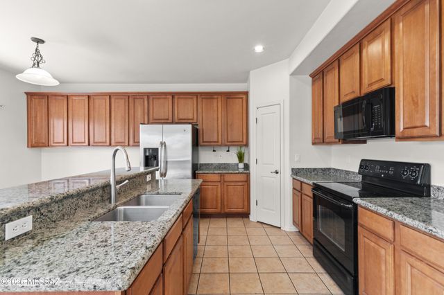 853 W Calle Estrella De Noche, Tucson, AZ 85713