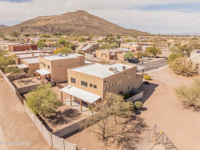 853 W Calle Estrella De Noche, Tucson, AZ 85713