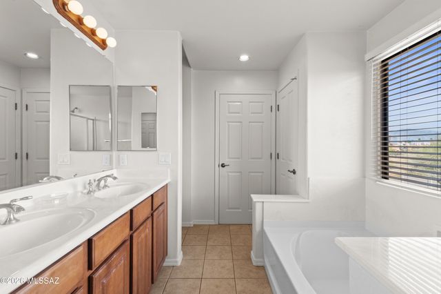 853 W Calle Estrella De Noche, Tucson, AZ 85713