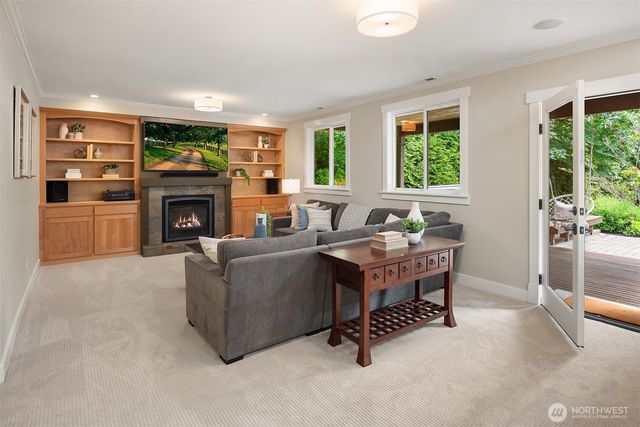 17215 NE 195th Street, Woodinville, WA 98072