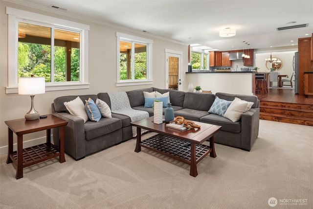 17215 NE 195th Street, Woodinville, WA 98072