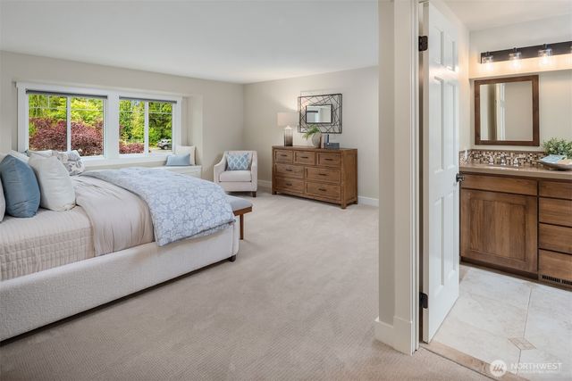 17215 NE 195th Street, Woodinville, WA 98072