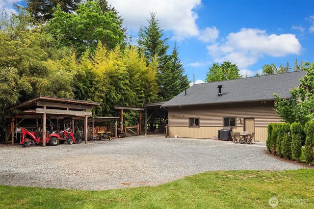 17215 NE 195th Street, Woodinville, WA 98072