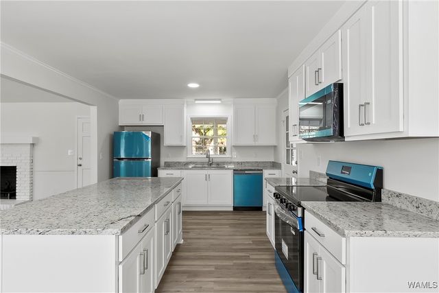 1004 Greystone, Northport, AL 35473