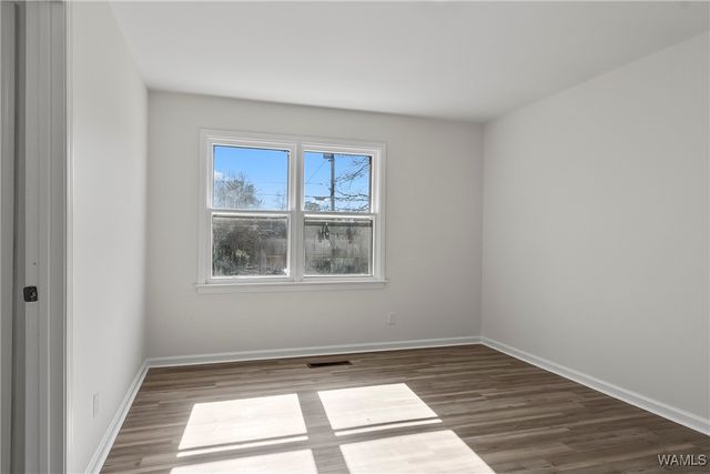 1004 Greystone, Northport, AL 35473