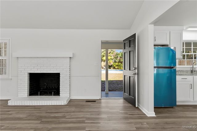 1004 Greystone, Northport, AL 35473