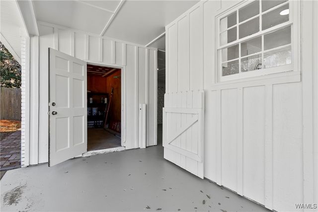 1004 Greystone, Northport, AL 35473