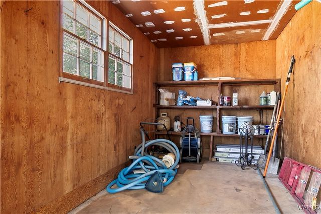 1004 Greystone, Northport, AL 35473