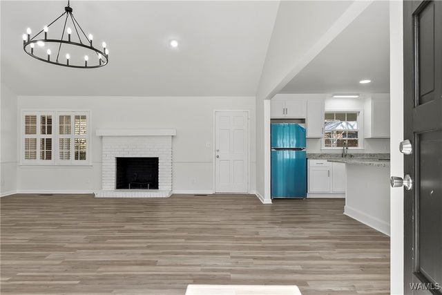 1004 Greystone, Northport, AL 35473