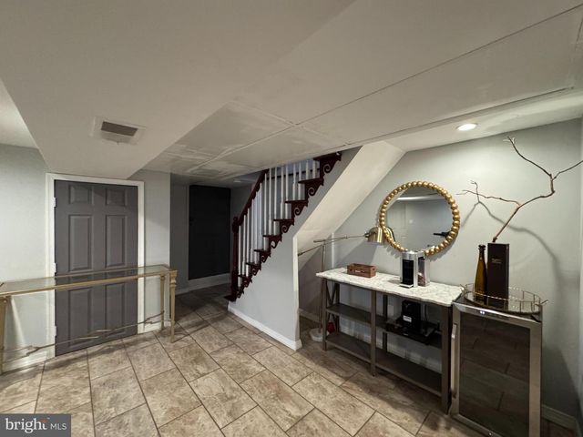 115 VILLAGE LANE, Philadelphia, PA 19154