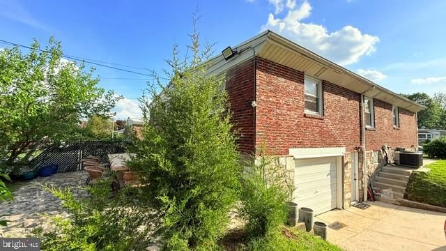 115 VILLAGE LANE, Philadelphia, PA 19154