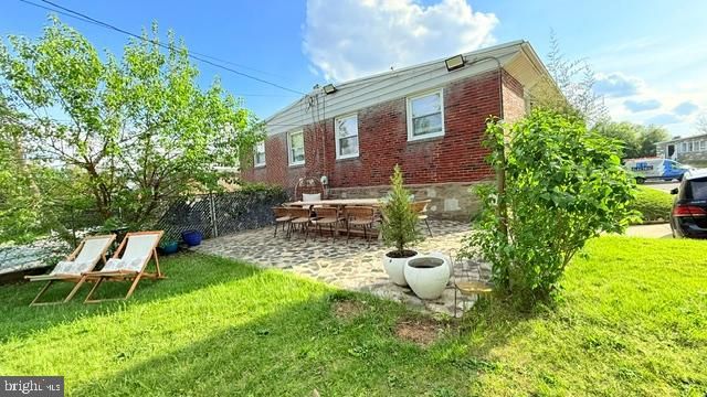 115 VILLAGE LANE, Philadelphia, PA 19154