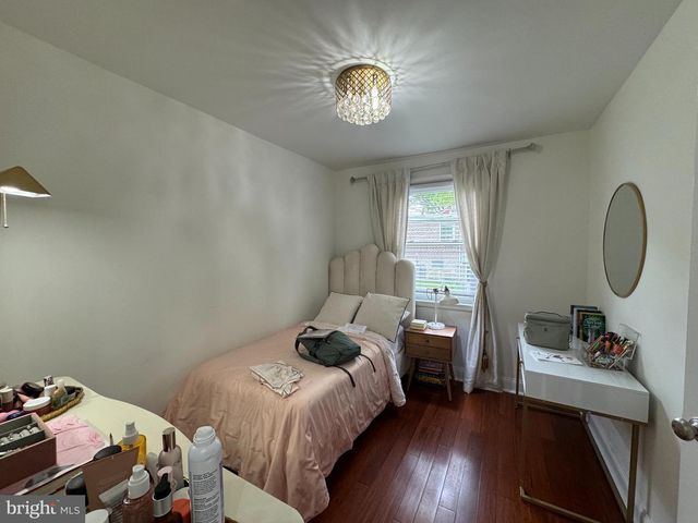 115 VILLAGE LANE, Philadelphia, PA 19154