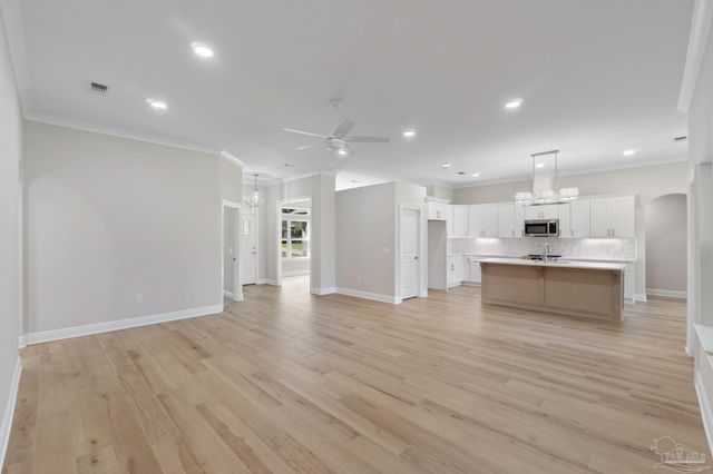 6752 Redfield St, Navarre, FL 32566