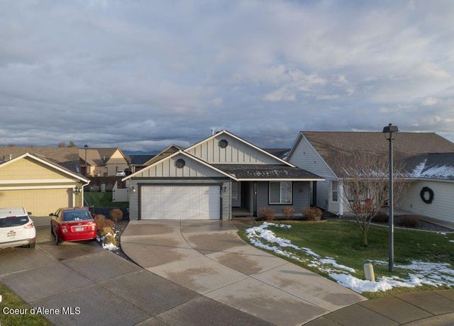 7942 W KAYAK CT, Rathdrum, ID 83858