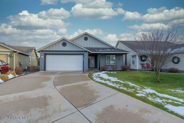 7942 W KAYAK CT, Rathdrum, ID 83858