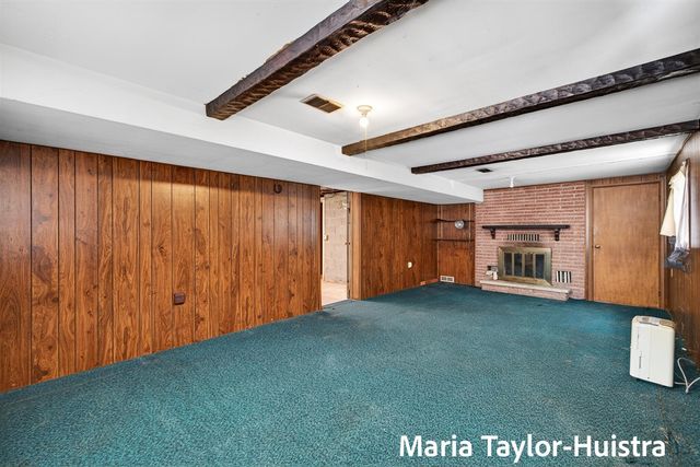 301 Birch Drive, Muskegon, MI 49445