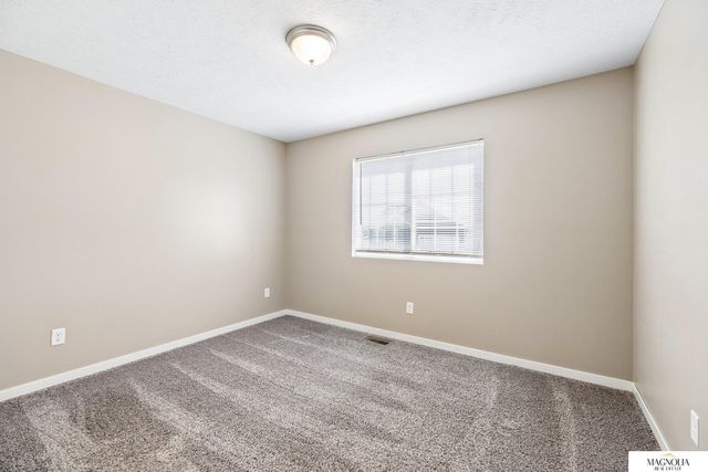 6305 Whitewater Lane, Lincoln, NE 68521