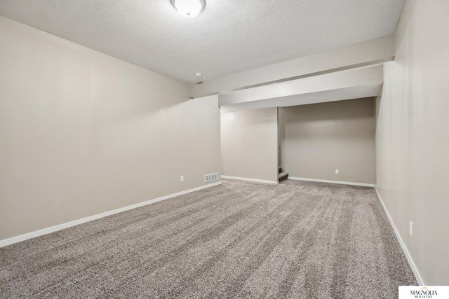6305 Whitewater Lane, Lincoln, NE 68521