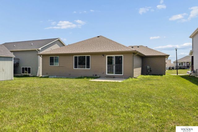 6305 Whitewater Lane, Lincoln, NE 68521