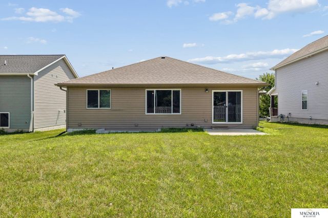 6305 Whitewater Lane, Lincoln, NE 68521