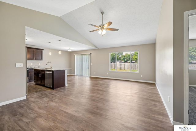 6305 Whitewater Lane, Lincoln, NE 68521