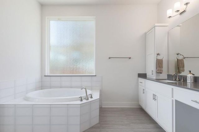 4408 Logan Ridge DR, Cedar Park, TX 78613