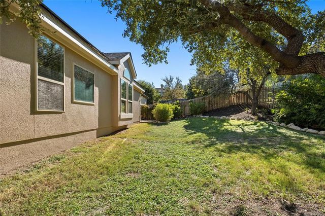 15201 Joseph DR, Lakeway, TX 78734