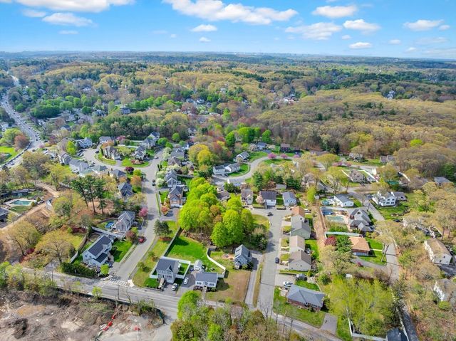 243 Nahant St, Wakefield, MA 01880