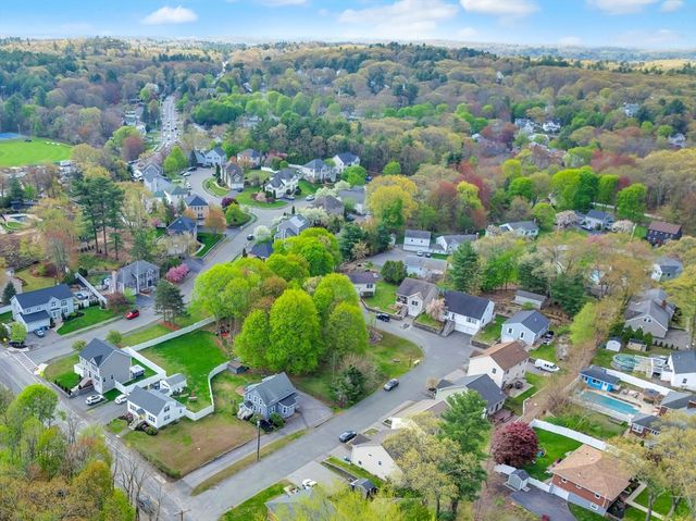 243 Nahant St, Wakefield, MA 01880