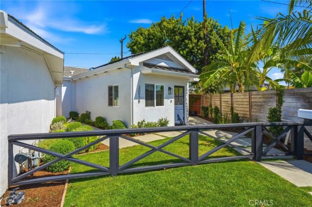 3097 Molokai Place, Costa Mesa, CA 92626