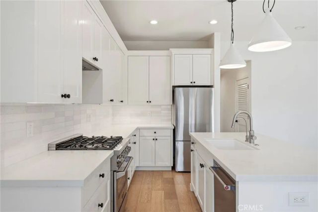 3097 Molokai Place, Costa Mesa, CA 92626