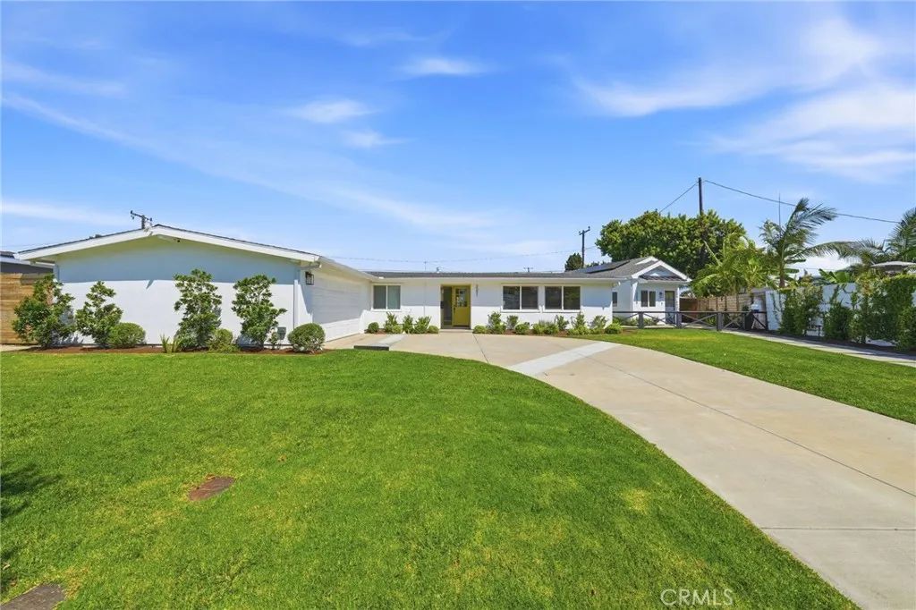 3097 Molokai Place, Costa Mesa, CA 92626