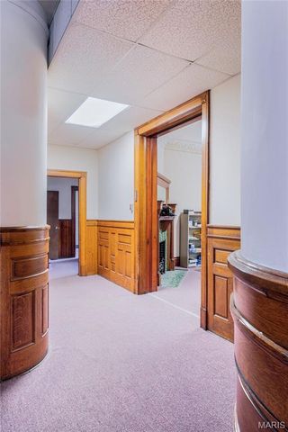 3835 Westminster Place, St Louis, MO 63108