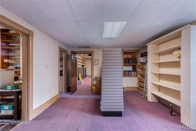 3835 Westminster Place, St Louis, MO 63108