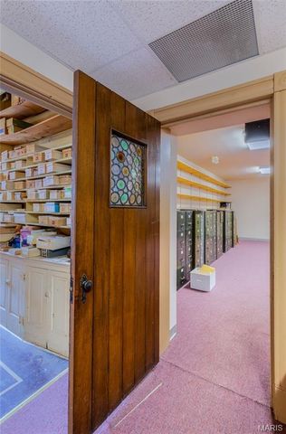 3835 Westminster Place, St Louis, MO 63108