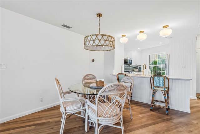 8725 Lakeside Boulevard 303, Vero Beach, FL 32963