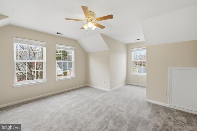 807 EASTERN POINT RD, Annapolis, MD 21401